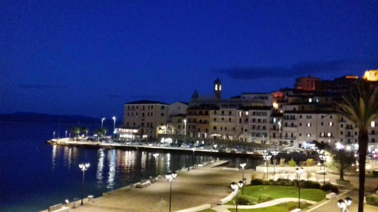 فيلا Ampio Monolocale Con Balcone Fronte Mare بورتو سانتو ستيفانو المظهر الخارجي الصورة